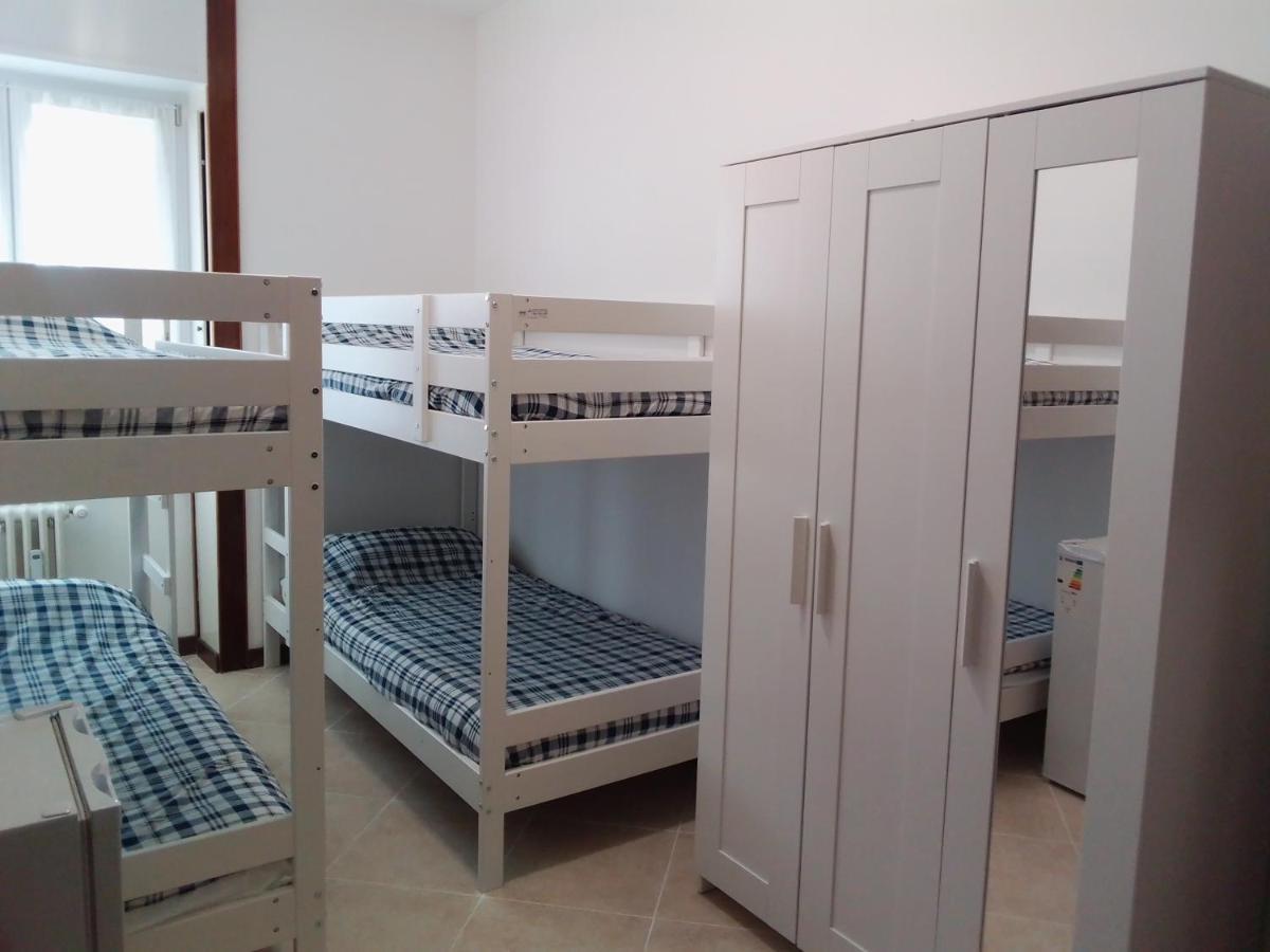 Gigli, Rooms Con Cucina In Comune E Terrazza Milánó Kültér fotó